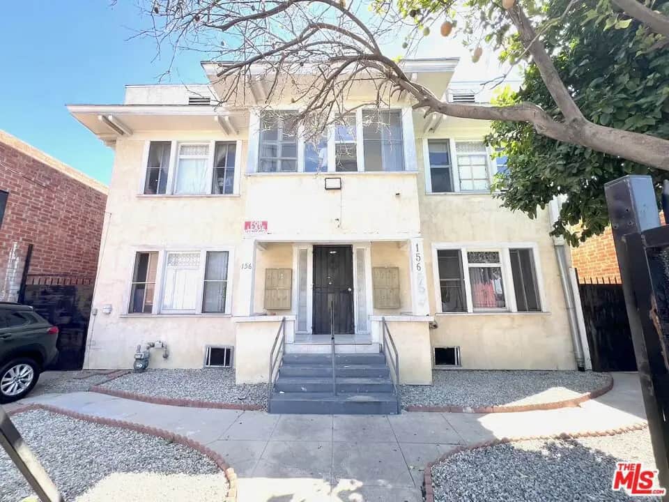 156 W 32nd Street 6, Los Angeles, CA — listing photo 1