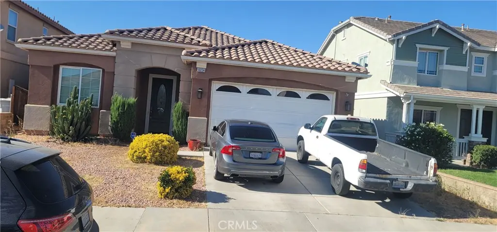 13224 Lone Pine Court, Oak Hills, CA — listing photo 1