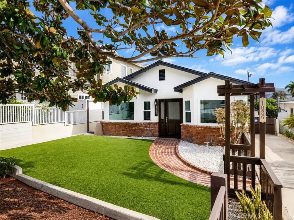 1026 Avenue A, Redondo Beach, CA — listing photo 1