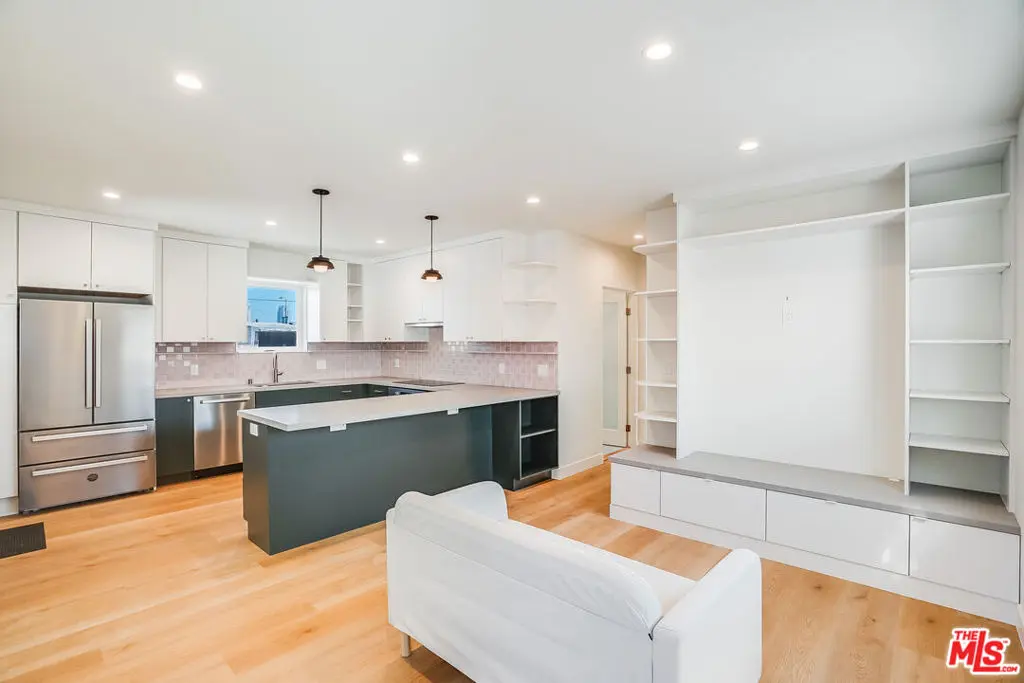 1780 Midvale Avenue, Los Angeles, CA — listing photo 1