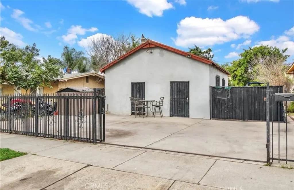 1151 W Mission, Pomona, CA — listing photo 1