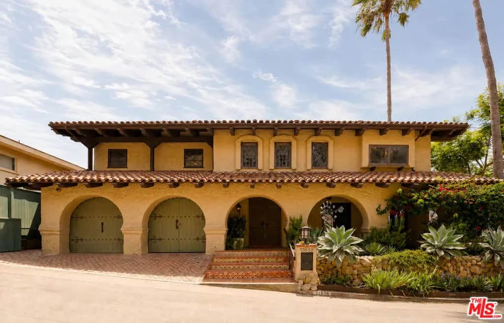 17638 Revello Drive, Los Angeles, CA — listing photo 1