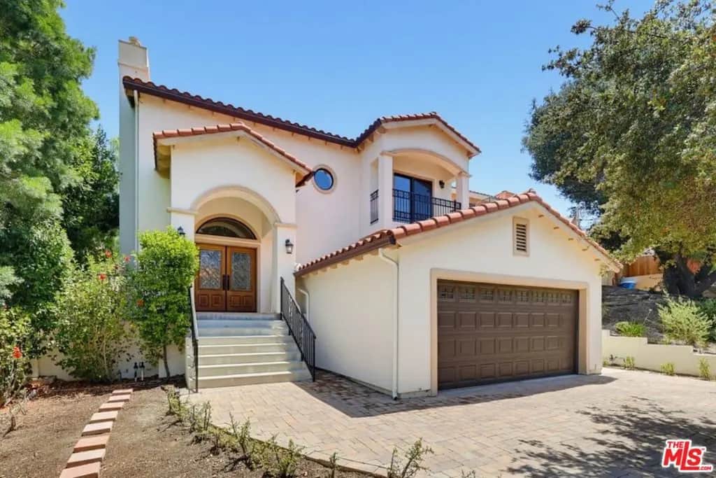 3528 Mesquite Drive, Calabasas, CA — listing photo 1
