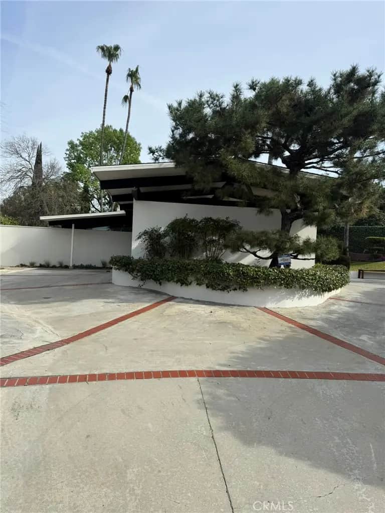 1140 S Serena, West Covina, CA — listing photo 1