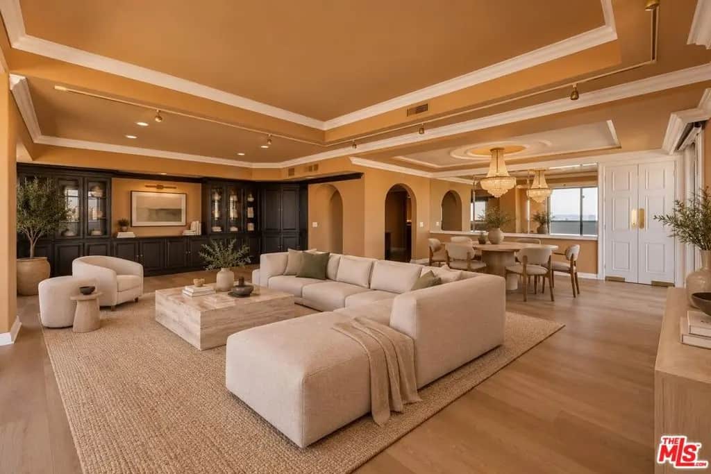 7250 Franklin Avenue 1209, Los Angeles, CA — listing photo 1