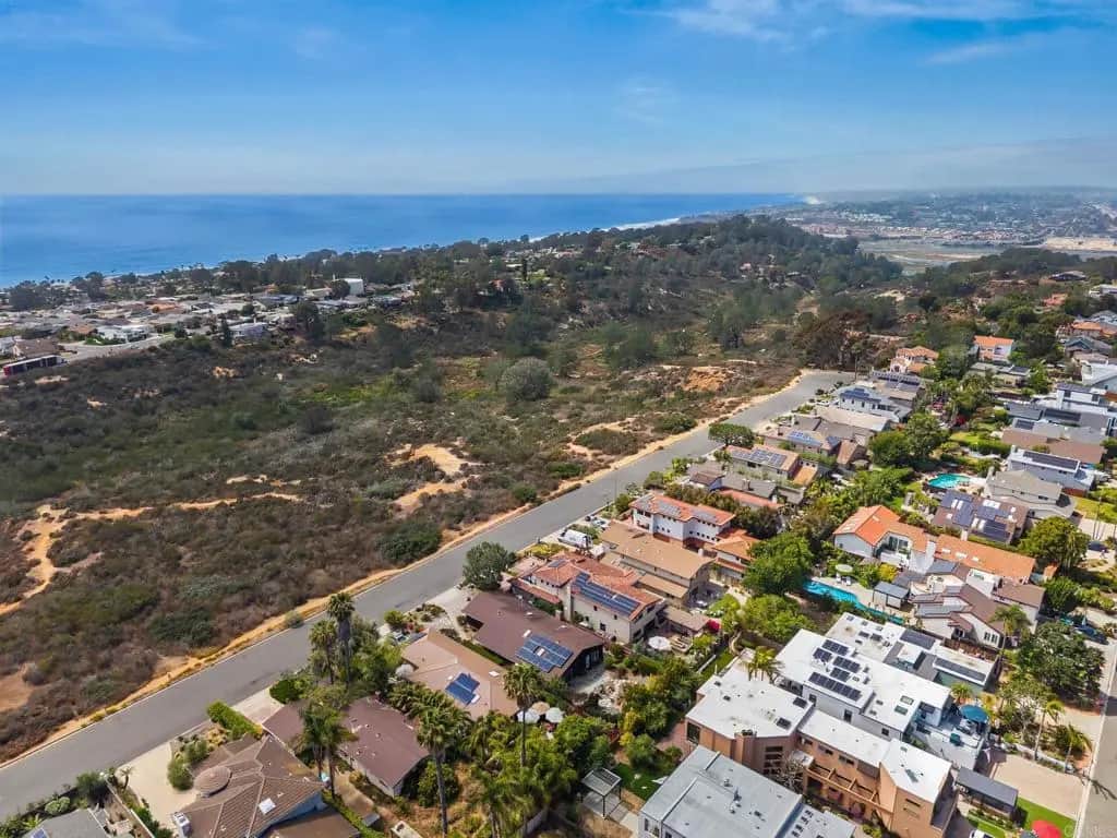 13951 Durango Drive, Del Mar, CA — listing photo 1