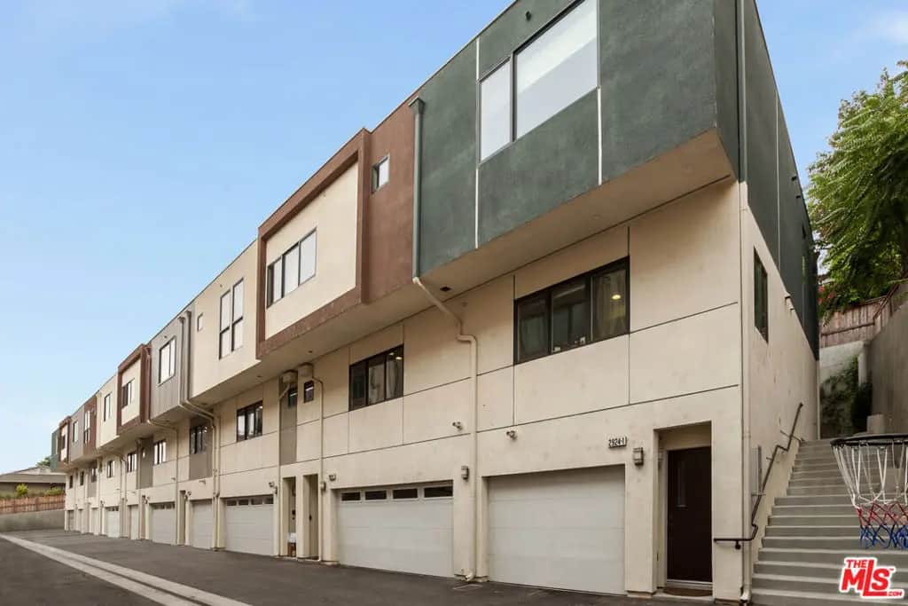 2924 Rowena Avenue 1, Los Angeles, CA — listing photo 1