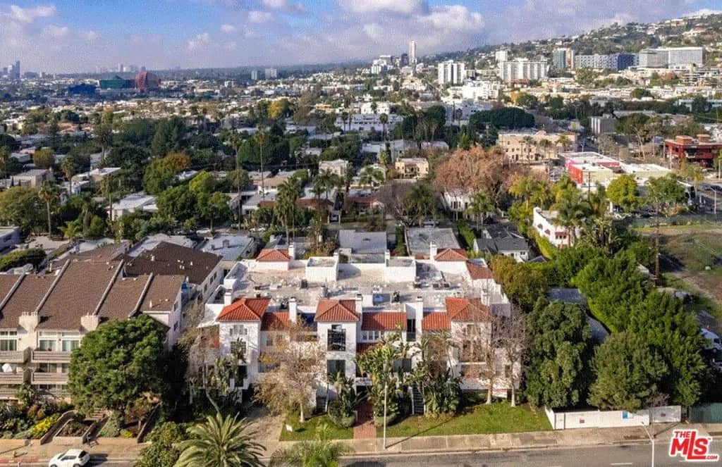 1031 N Crescent Heights 2E, West Hollywood, CA — listing photo 1