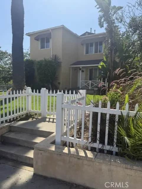 1257 Lincoln Avenue, Pasadena, CA — listing photo 1