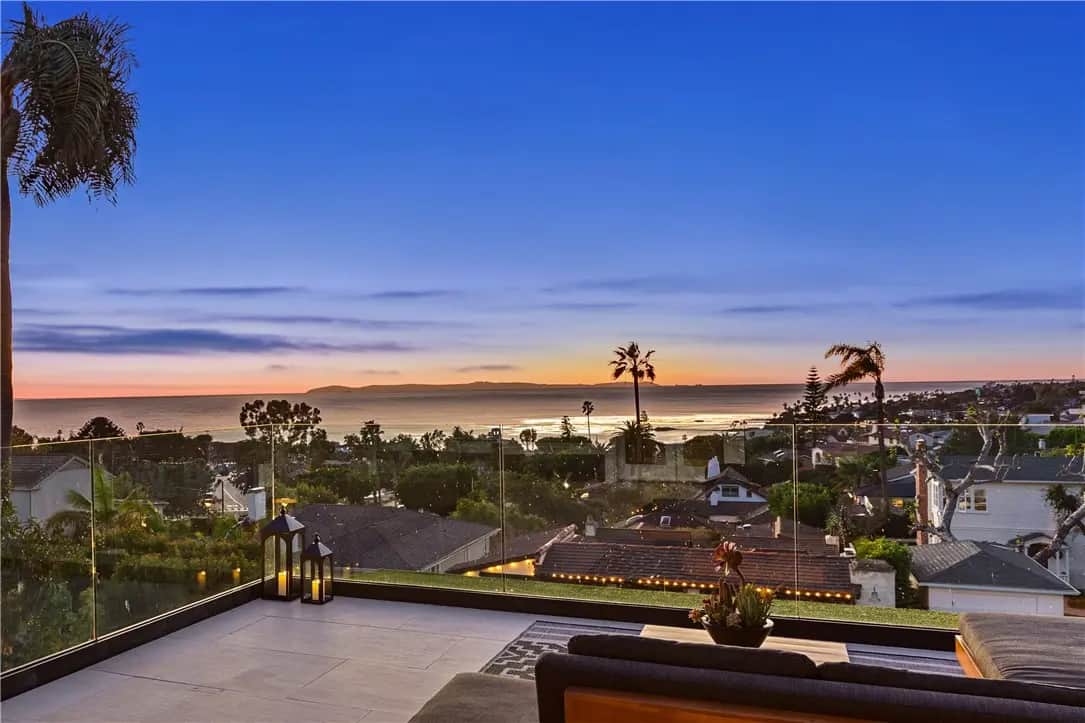 739 Manzanita Drive, Laguna Beach, CA — listing photo 1