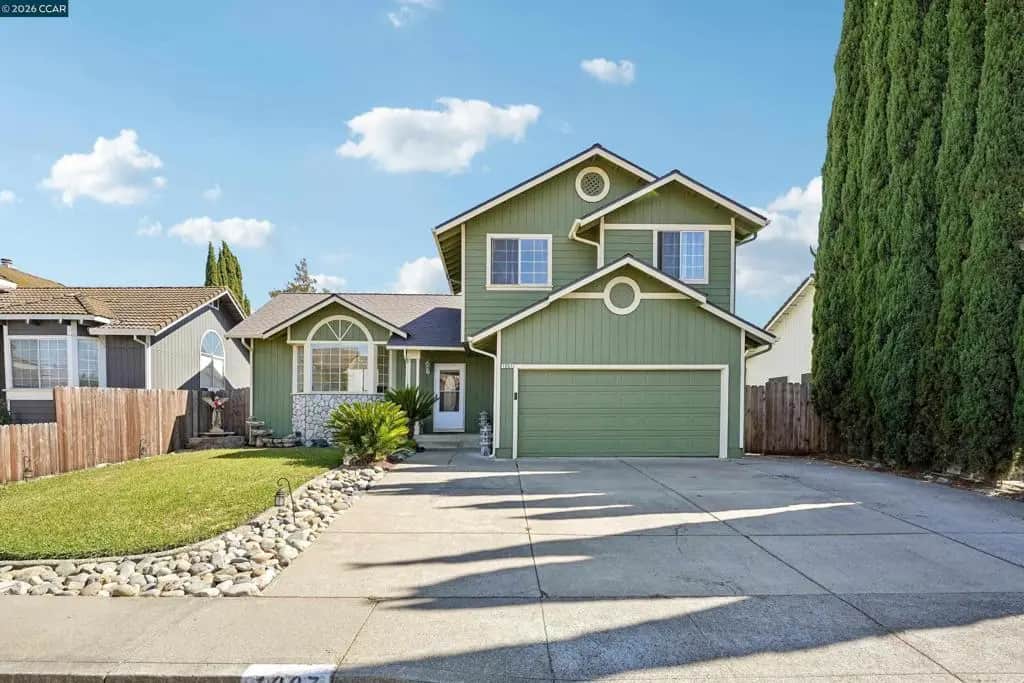1007 Valley Oak Way, Fairfield, CA — listing photo 1