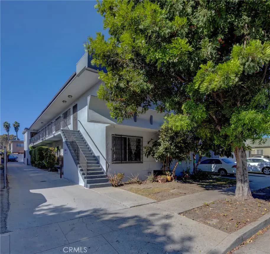 2615 Chariton Street, Los Angeles, CA — listing photo 1