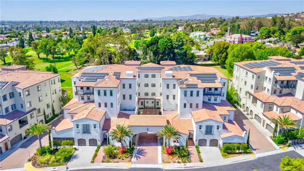 8896 Los Coyotes Court 410, Buena Park, CA — listing photo 1