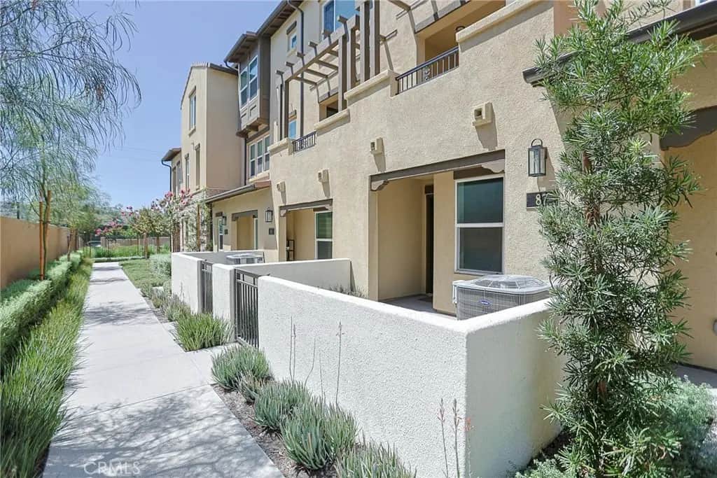 295 Vista Drive #87, La Habra, CA — listing photo 1