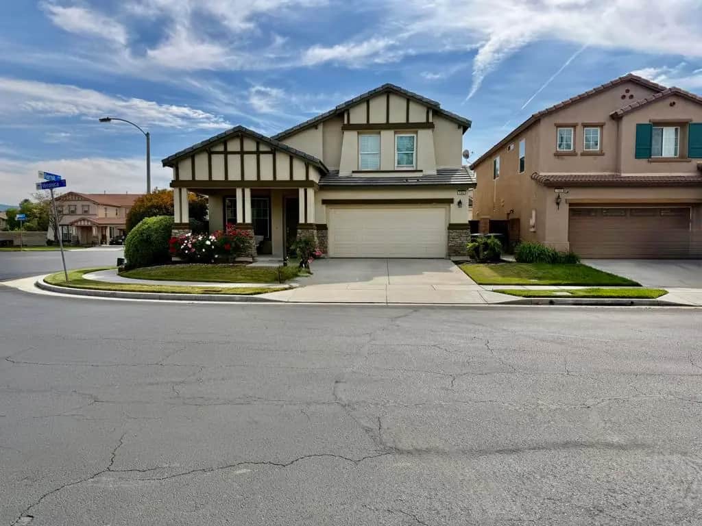 1332 Veronica Trail, Hemet, CA — listing photo 1