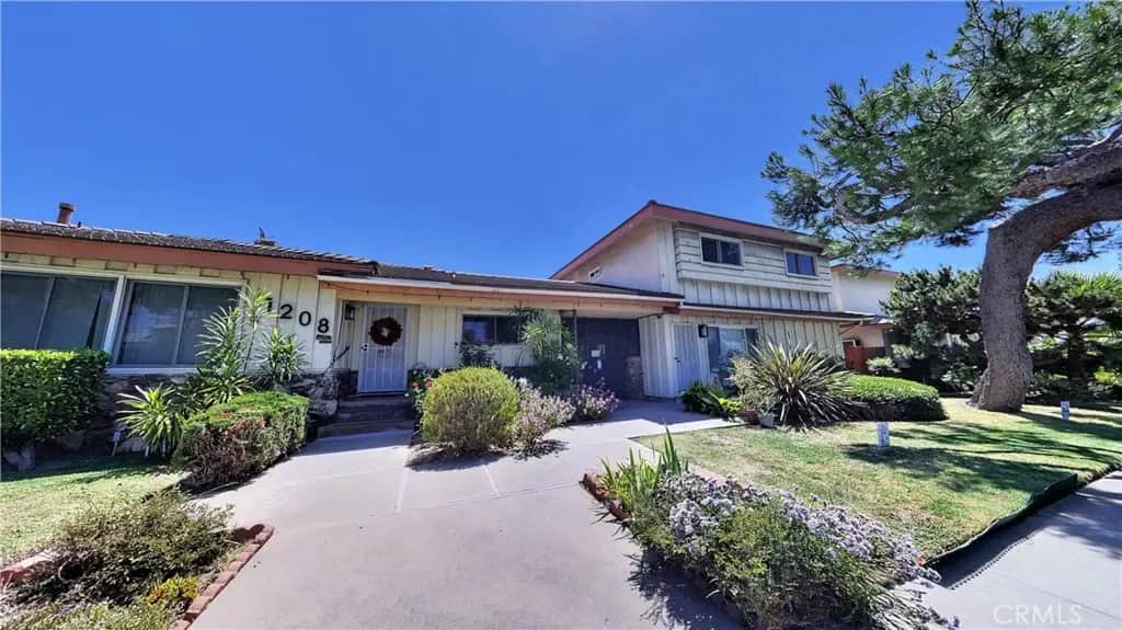 1208 S Marengo Ave APT Q, Alhambra, CA — listing photo 1