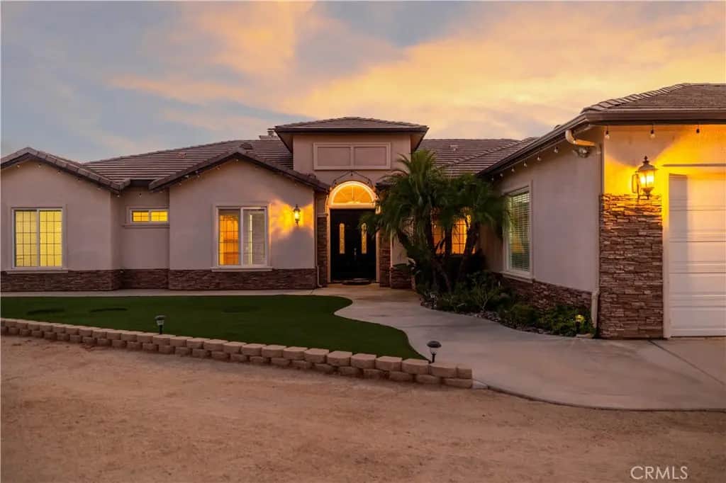 32330 Elsinore Heights, Wildomar, CA — listing photo 1