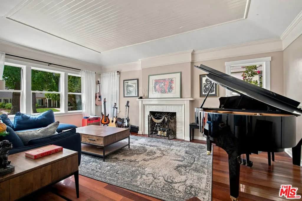 12123 Addison Street, Los Angeles, CA — listing photo 1