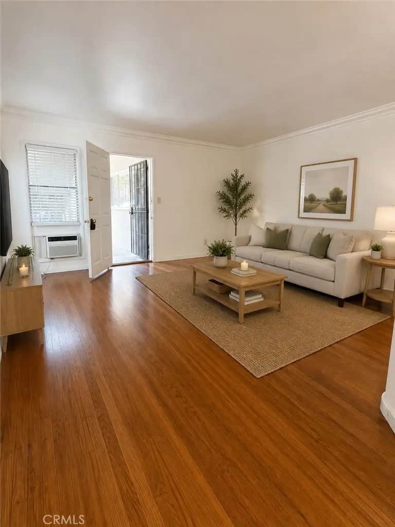 3930 Kentucky Drive 2, Los Angeles, CA — listing photo 1