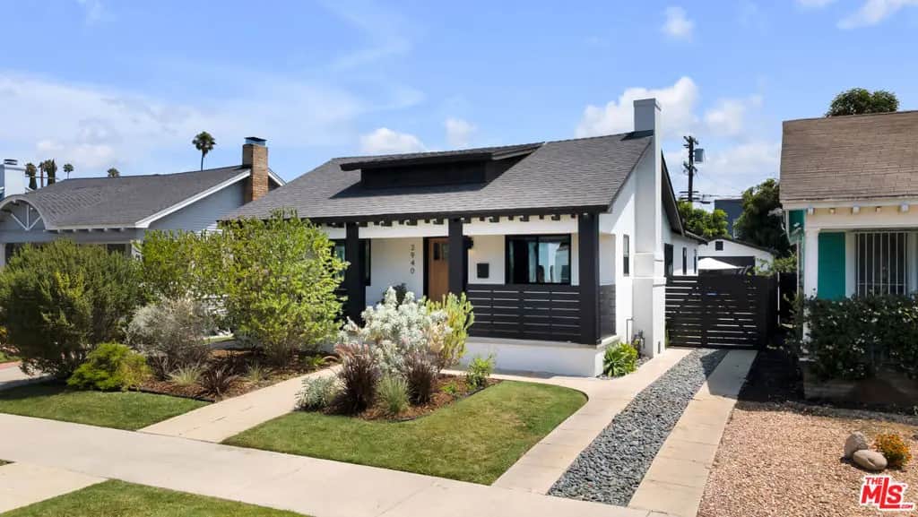 2940 11th Avenue, Los Angeles, CA — listing photo 1