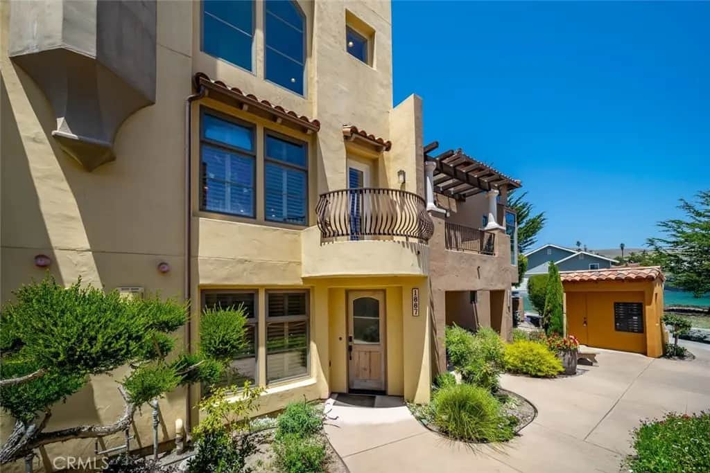 1887 Ironwood Avenue, Morro Bay, CA — listing photo 1