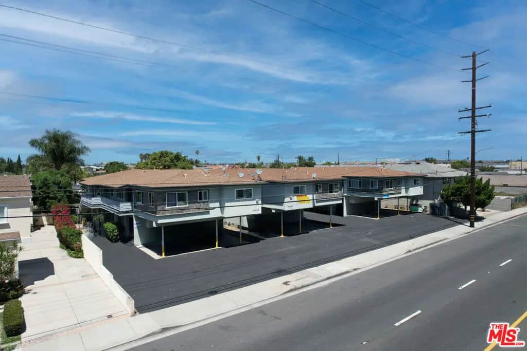 14815 Prairie Avenue, Lawndale, CA — listing photo 1