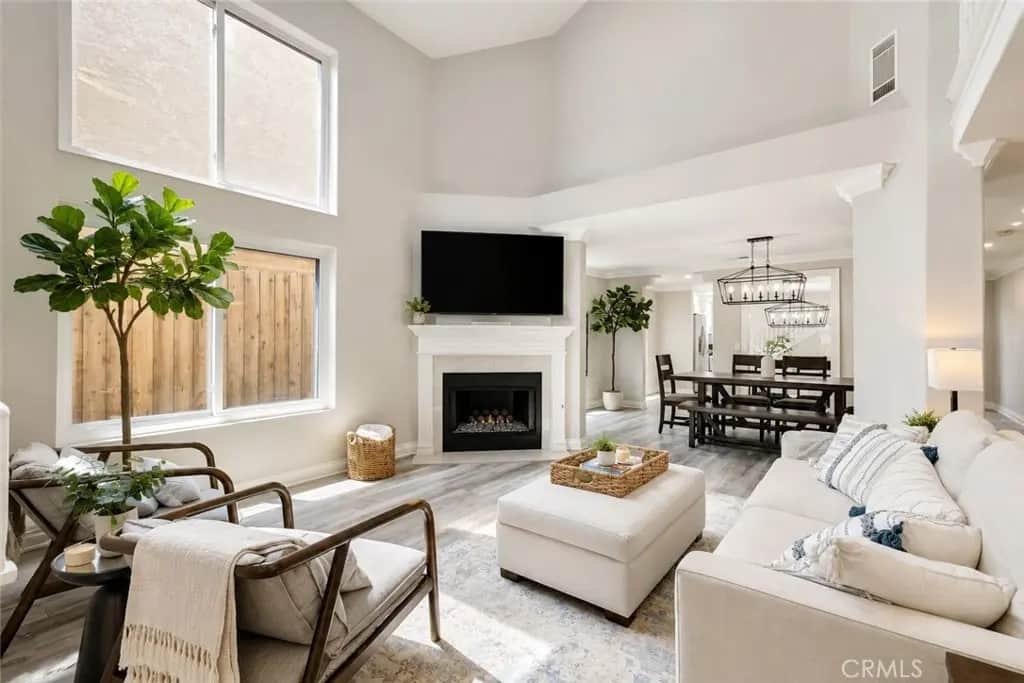 1209 Alabama Street, Huntington Beach, CA — listing photo 1