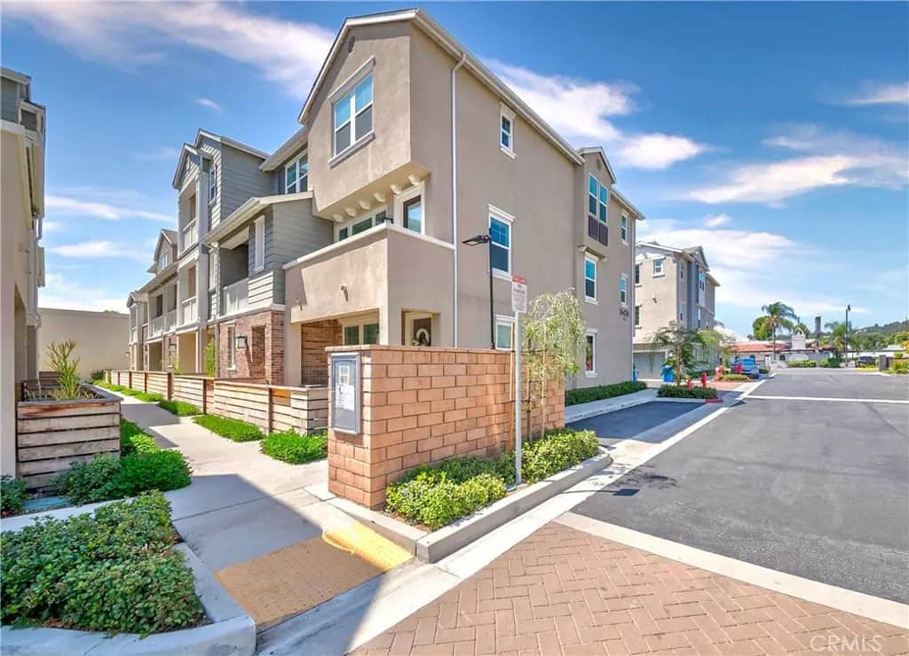 16426 Whittier Blvd. 5, Whittier, CA — listing photo 1