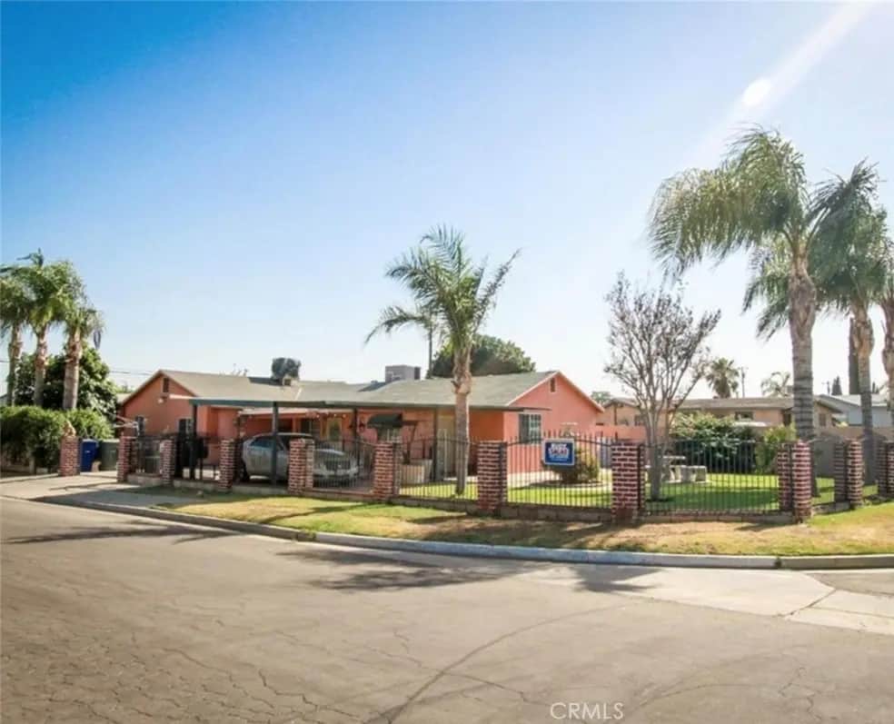 1901 Sunshine, Bakersfield, CA — listing photo 1