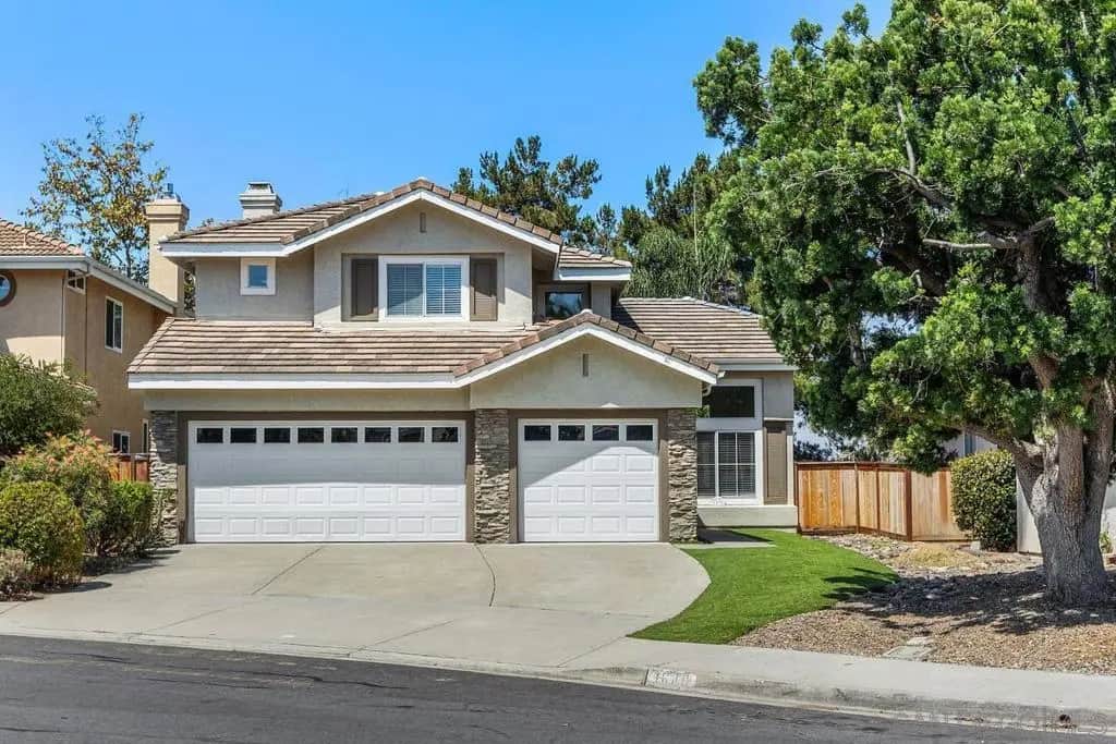 1039 Honeysuckle Drive, San Marcos, CA — listing photo 1