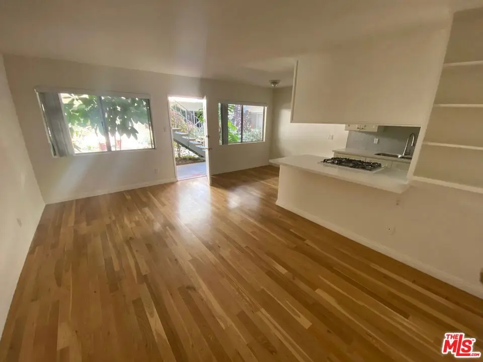 420 Raymond Avenue 6, Santa Monica, CA — listing photo 1
