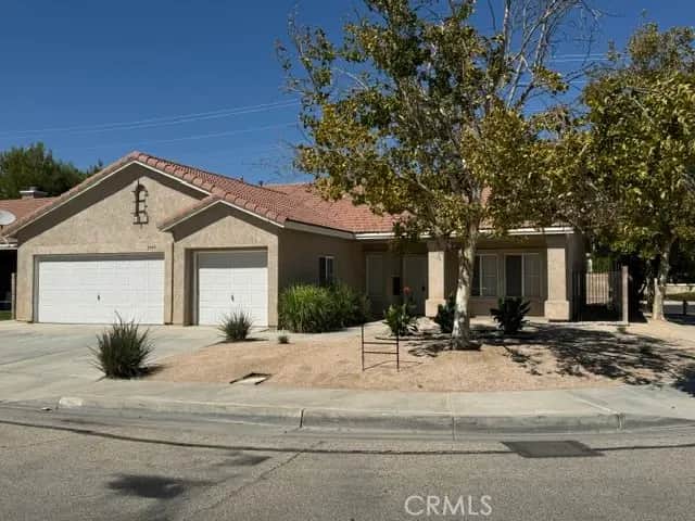 2759 Legends, Lancaster, CA — listing photo 1