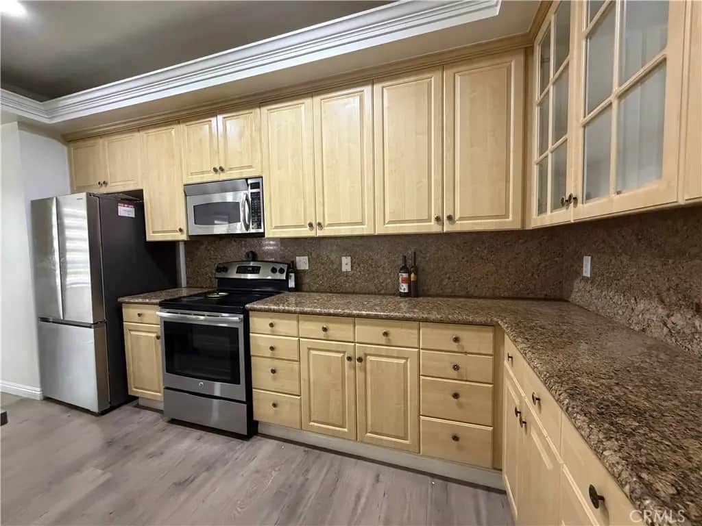 4477 Wilshire Blvd #104, Los Angeles, CA — listing photo 1