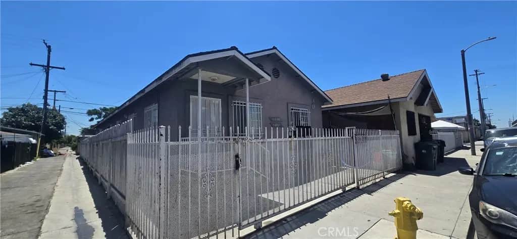 8416 Graham, Los Angeles, CA — listing photo 1