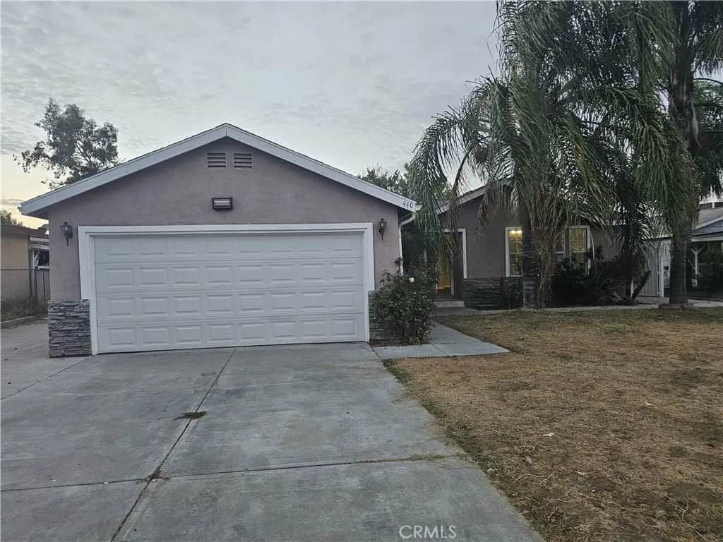 440 Lisbon, Perris, CA — listing photo 1