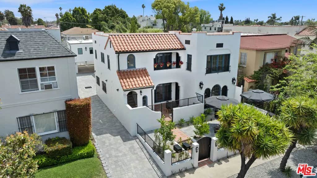 458 N Sierra Bonita Avenue 460, Los Angeles, CA — listing photo 1