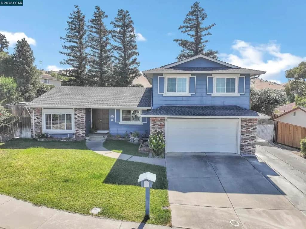 2353 Silver Creek Cir, Antioch, CA — listing photo 1