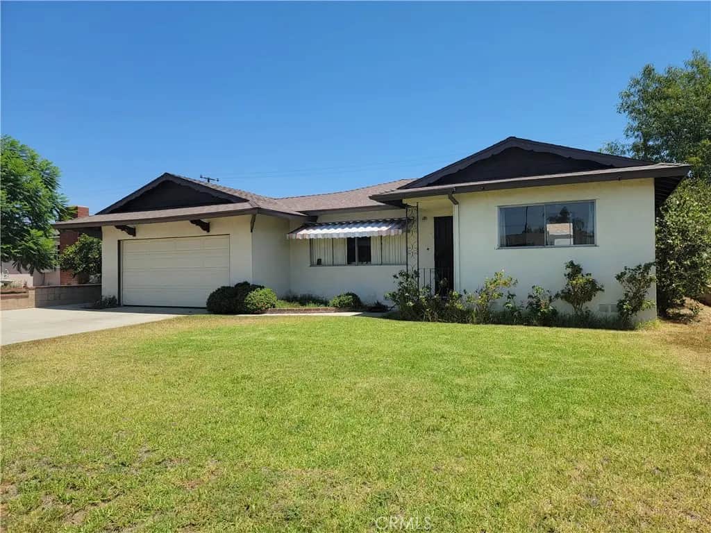 9969 Claremont, Bloomington, CA — listing photo 1