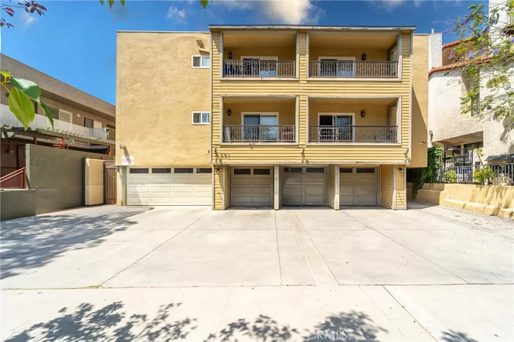 551 W Stocker Street 3, Glendale, CA — listing photo 1