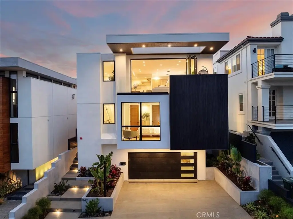 947 7th Street, Hermosa Beach, CA — listing photo 1