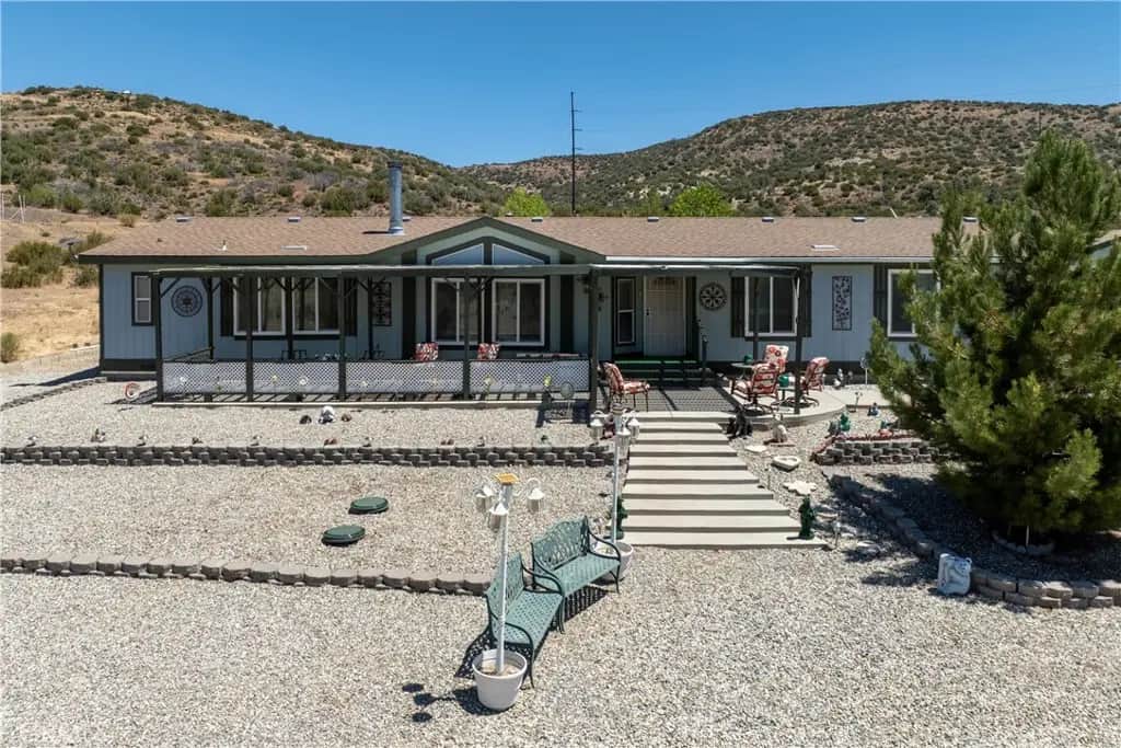 24900 Ponderosa, Tehachapi, CA — listing photo 1