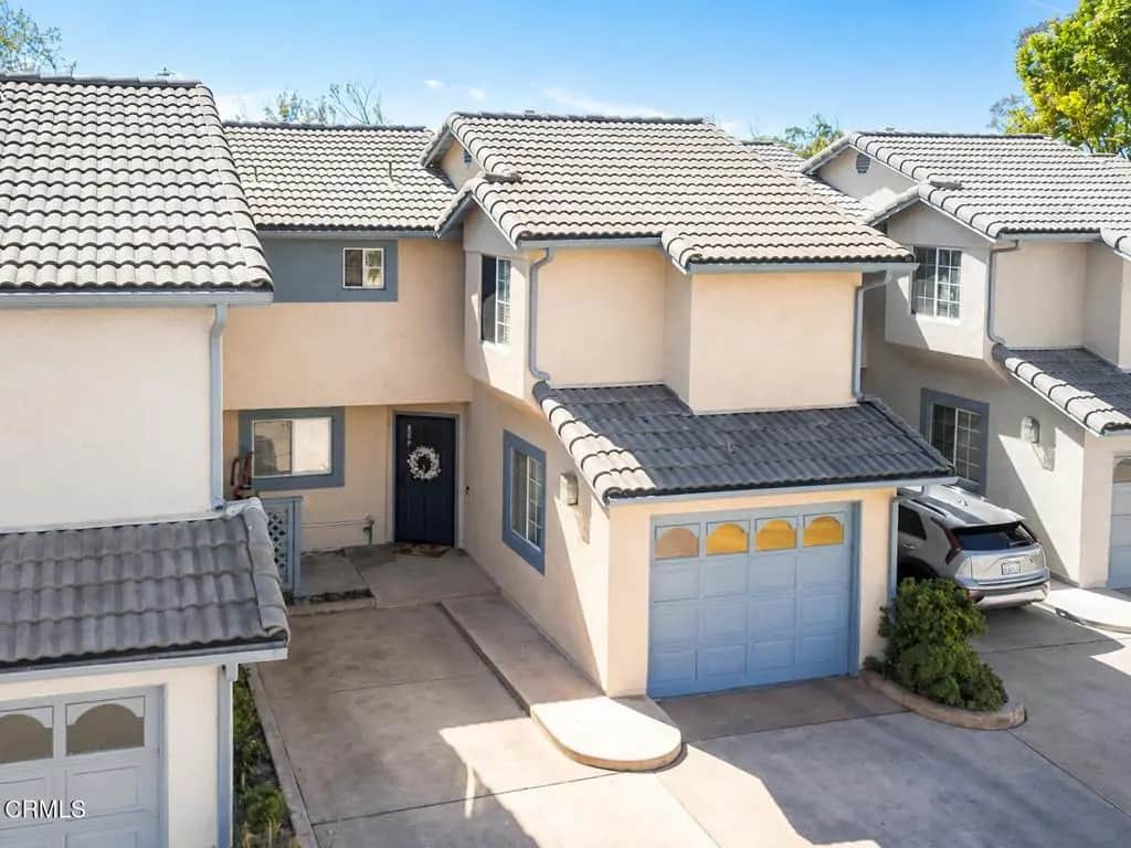 635 E Pleasant Valley Road, Port Hueneme, CA — listing photo 1
