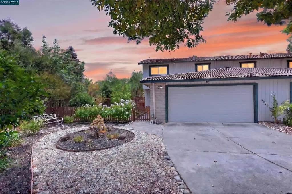 584 Mission Pl, Danville, CA — listing photo 1