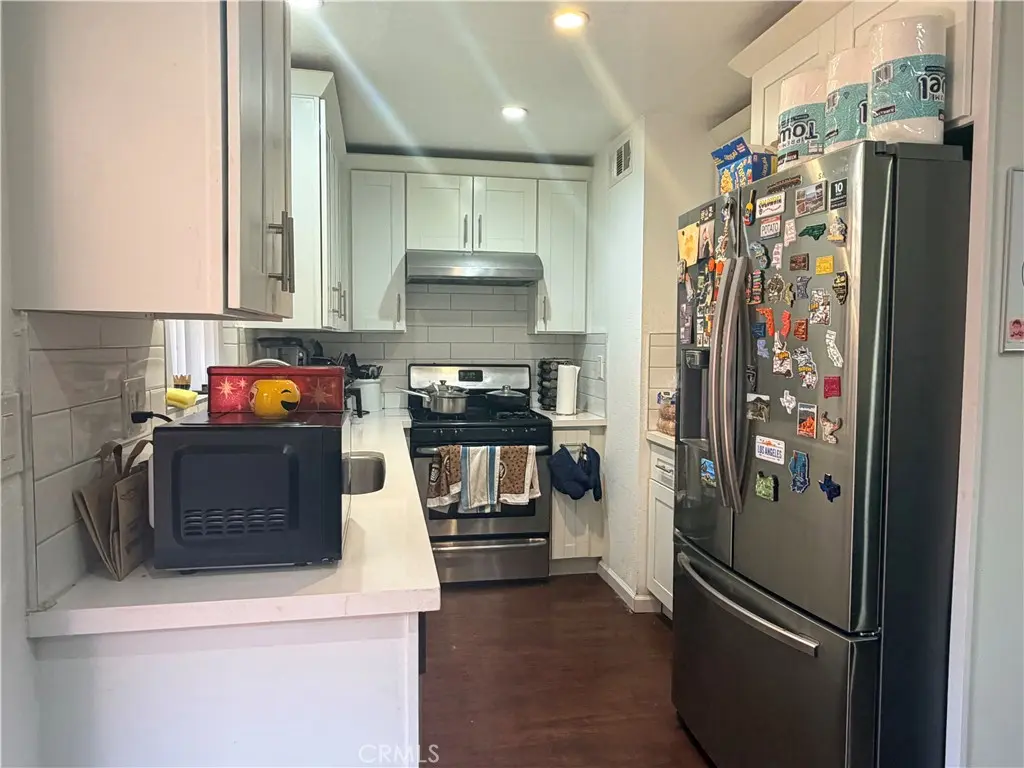 9831 Sepulveda 26, Los Angeles, CA — listing photo 1