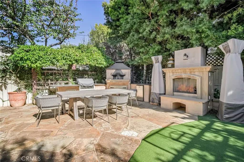 2200 Walnut, Manhattan Beach, CA — listing photo 1