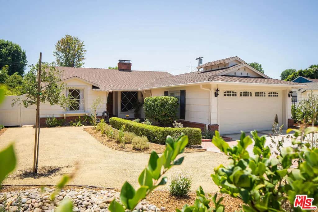 13024 Magnolia Boulevard, Los Angeles, CA — listing photo 1