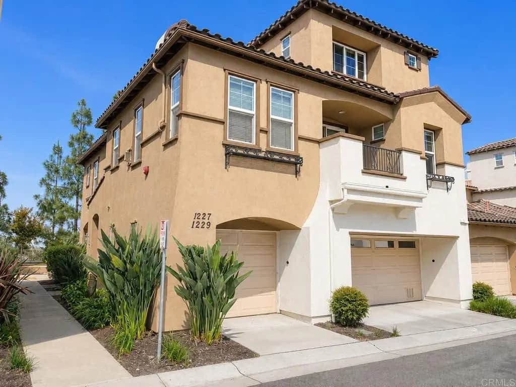 1227 Highbluff Ave, San Marcos, CA — listing photo 1
