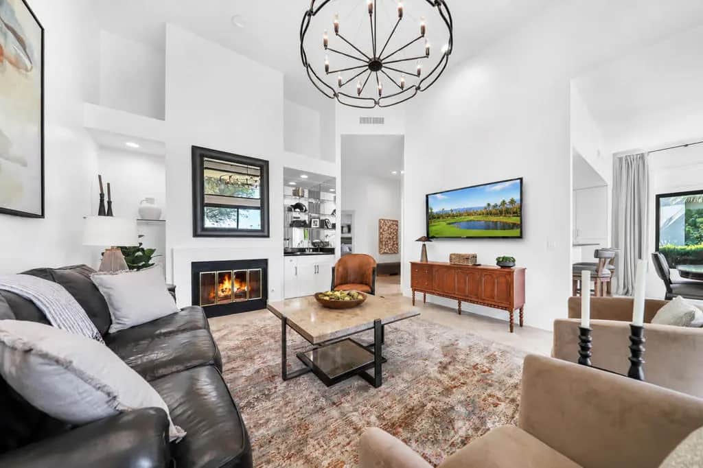 54914 Oaktree, La Quinta, CA — listing photo 1