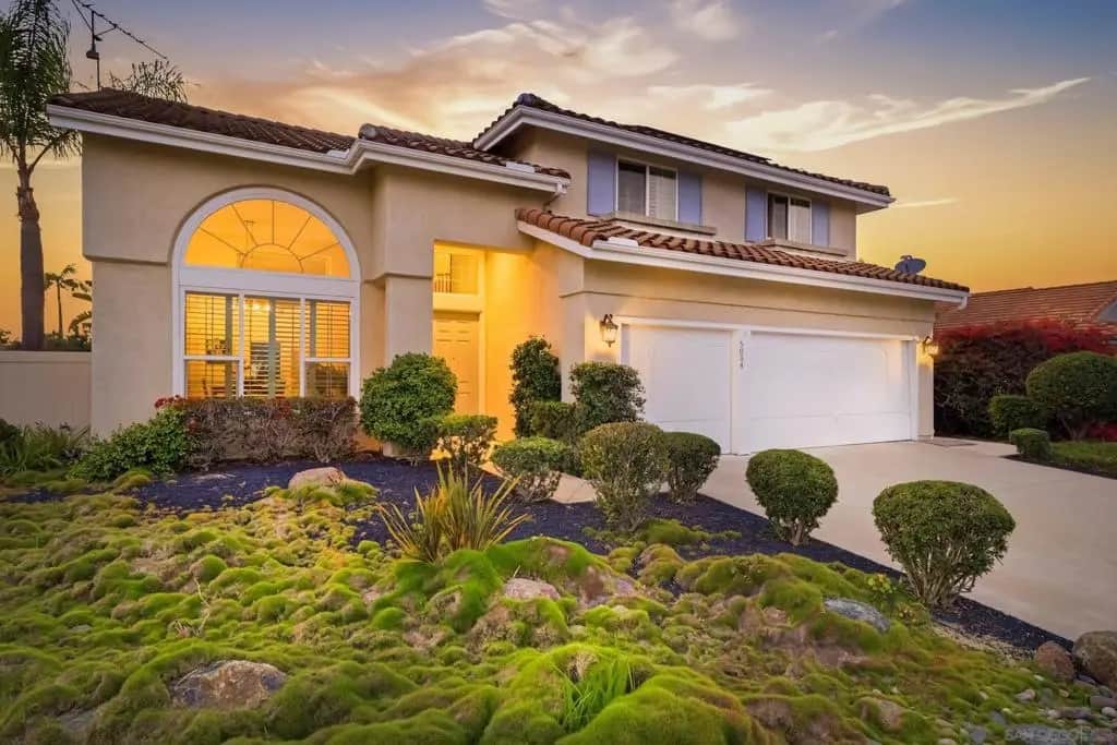 5054 Avenida De La Plata, Oceanside, CA — listing photo 1