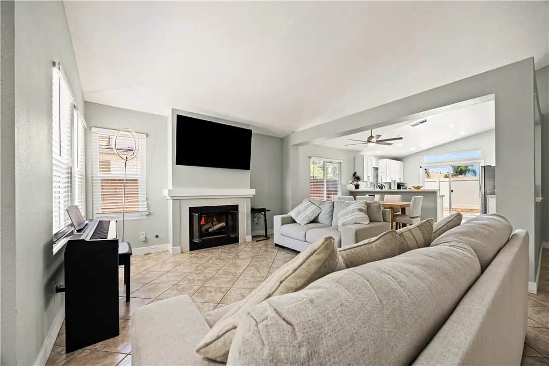 33002 Romero Drive, Temecula, CA — listing photo 1